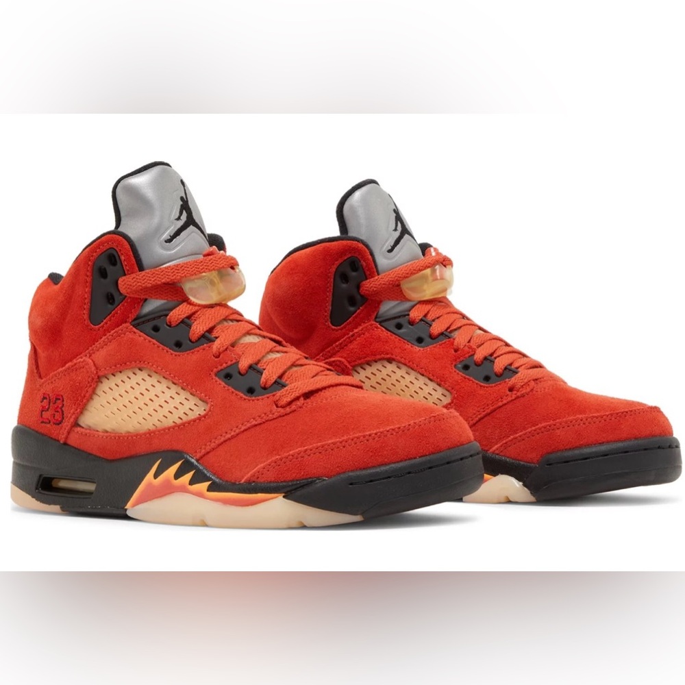Air Jordan 5 Retro 'Dunk on Mars'
#DD9336-800 Size W 12 / M 10.5